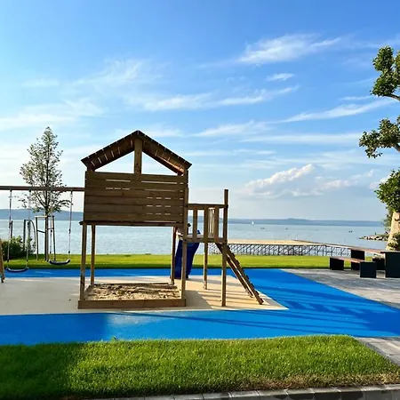 Platan Garden Koezvetlen Vizparti Apartman Appartement