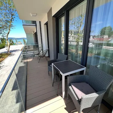 Platan Garden Koezvetlen Vizparti Apartman * Balatonboglár