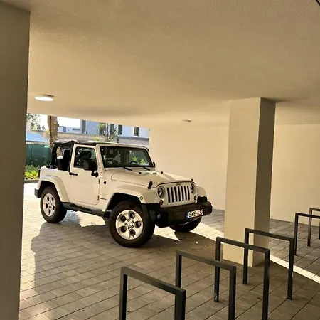 Appartement Platan Garden Koezvetlen Vizparti Apartman